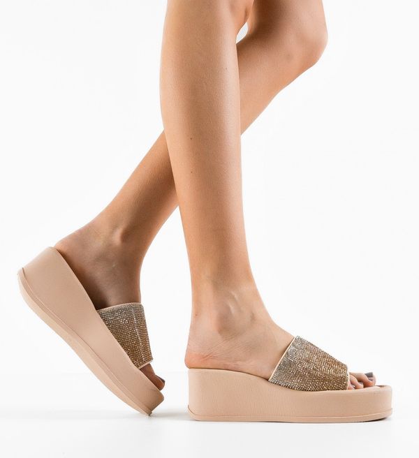 Botinelli Сандали Gaib Бежов