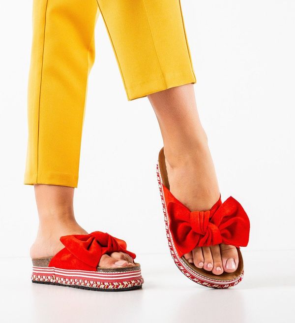 Ali Сандали Grey Червени