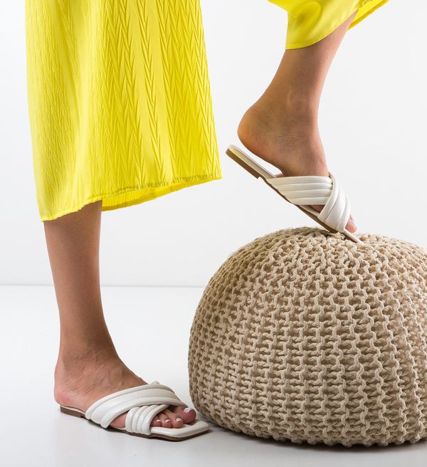 Ali Сандали Isis Бели