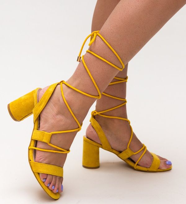 Botinelli Сандали Jago Жълти