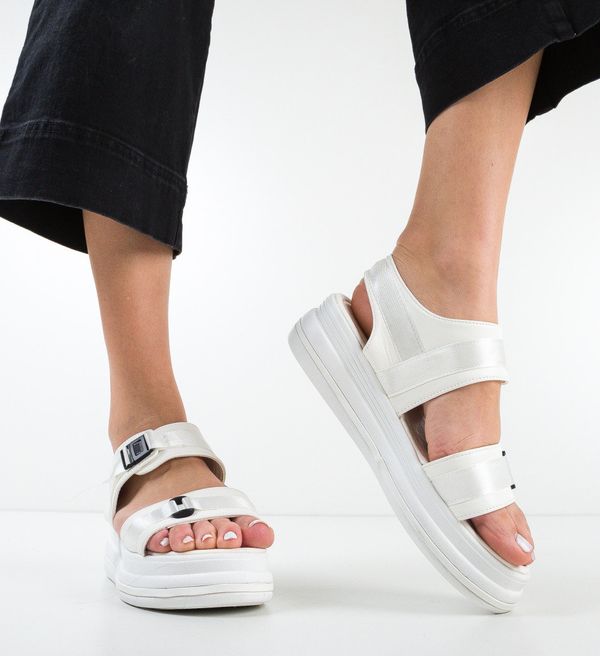 Ali Сандали Jaya Бели