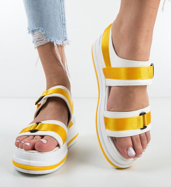 Ali Сандали Jaya Жълти