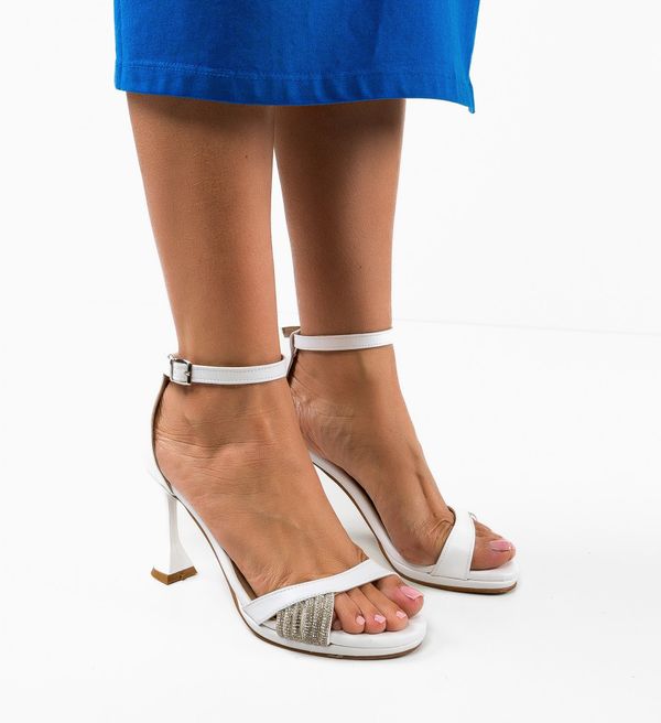 Wow Shoes Сандали Jety Бели