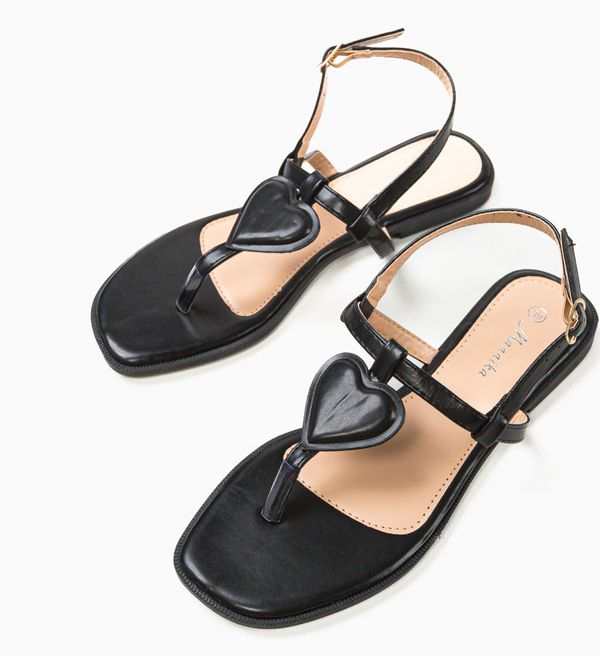 Ali Сандали Judita Черни