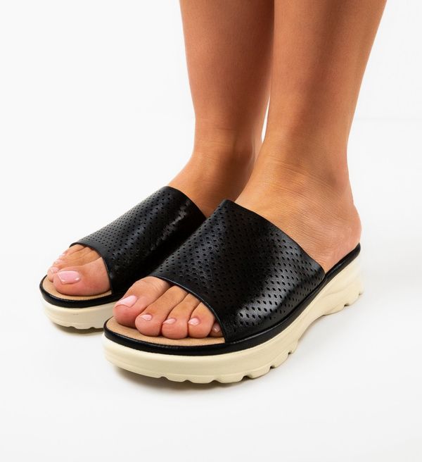 QING Сандали Kankan Черни