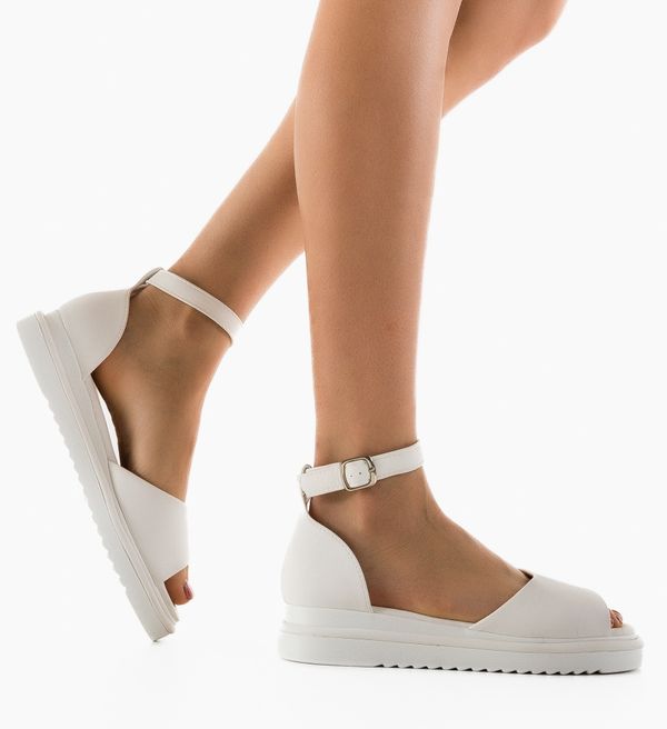 Mei Сандали Kavala Бели