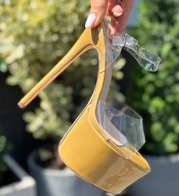 Botinelli Сандали Kimiko Златни