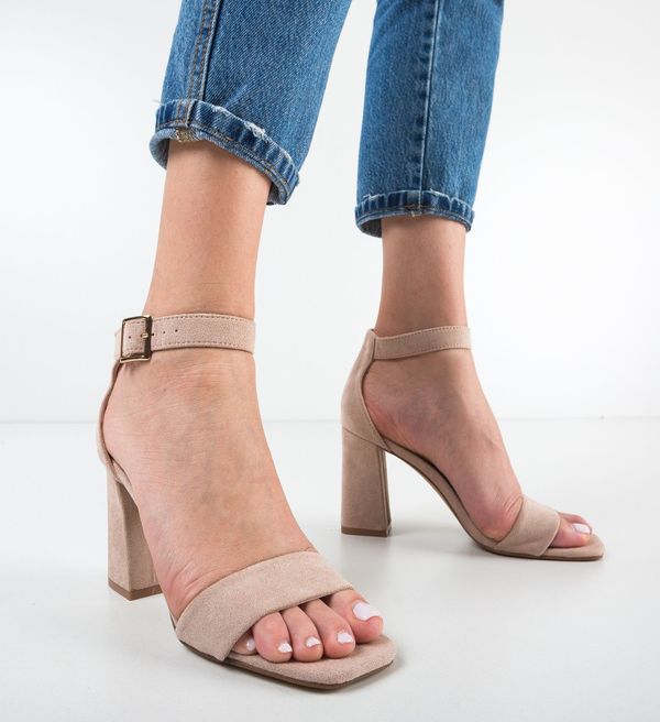 Botinelli Сандали Kitu Нуд