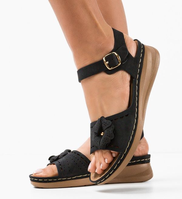 Botinelli Сандали Ksenia Черни