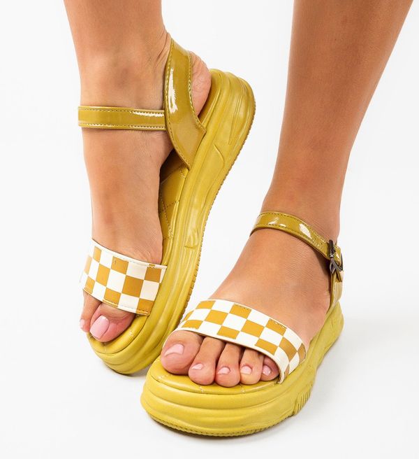 Zoha Сандали Lakshmi Жълти