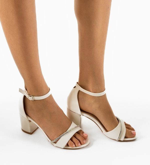 Mei Сандали Lasgun Бели