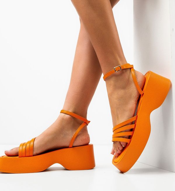 Botinelli Сандали Laurentino Оранжеви