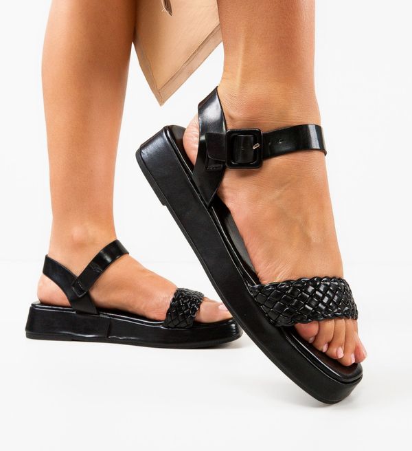 Ali Сандали Lochlain Черни