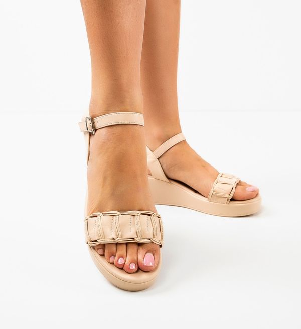 QING Сандали Major Бежов