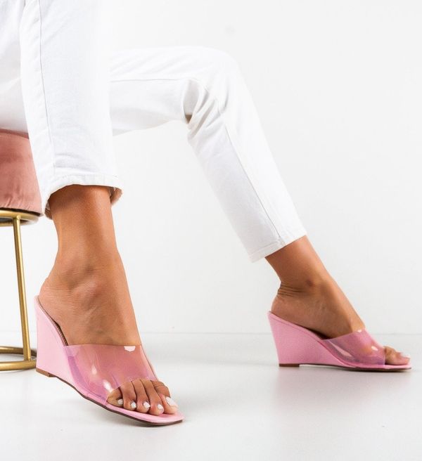 Ali Сандали Martin Розов