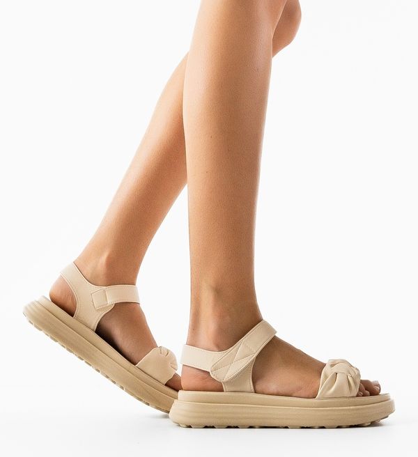 Zoha Сандали Minoru Бежов