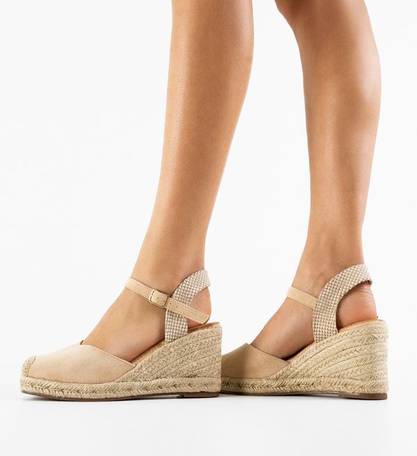 Botinelli Сандали Moana Бежов