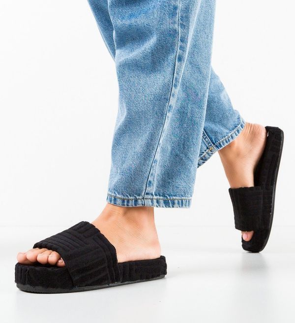 Mei Сандали Morrow Черни