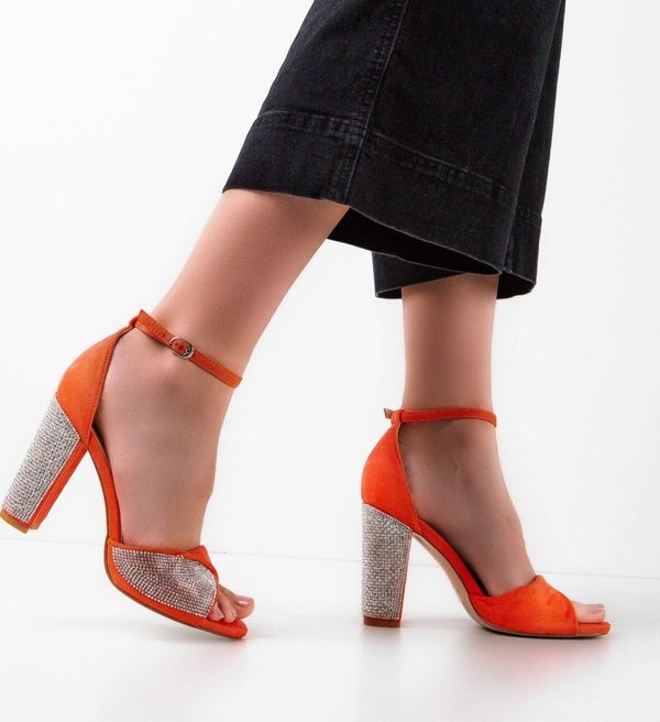 Ali Сандали на ток Alessio Коралов