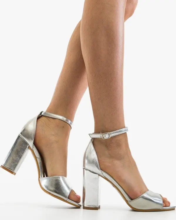 Carolie Сандали на ток Angus Сребърни