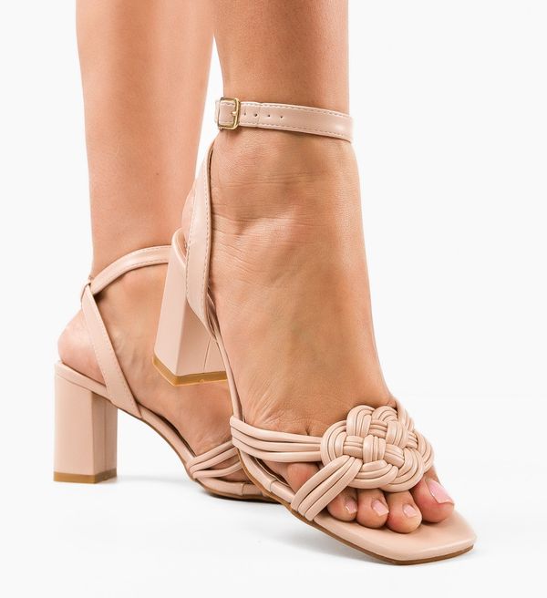 Ali Сандали на ток Antonela Розов