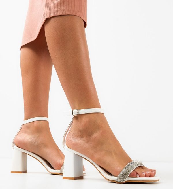 Ali Сандали на ток Aqsa Бели