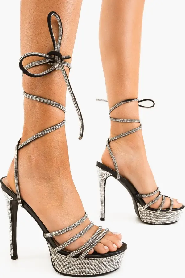 Carolie Сандали на ток Aqsa Черни