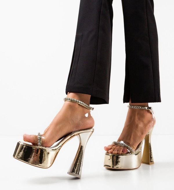 Botinelli Сандали на ток Barbara Златни