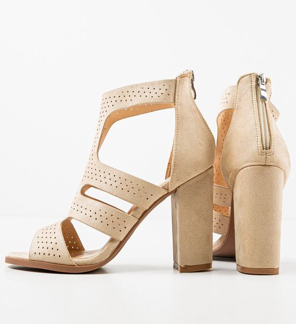 SFINX(LULU) Сандали на ток Barivos Бежов