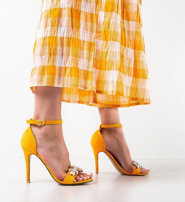 Udobni Сандали на ток Barz 2 Жълти