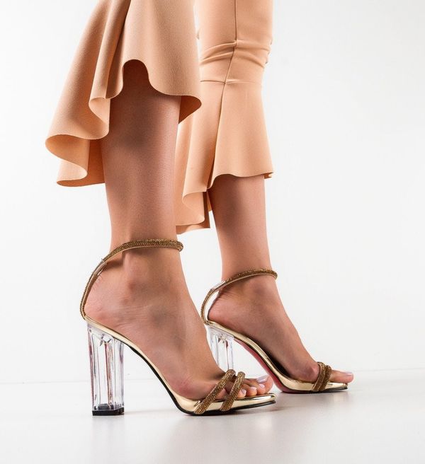 Exist Shoes Сандали на ток Bijoux Златни