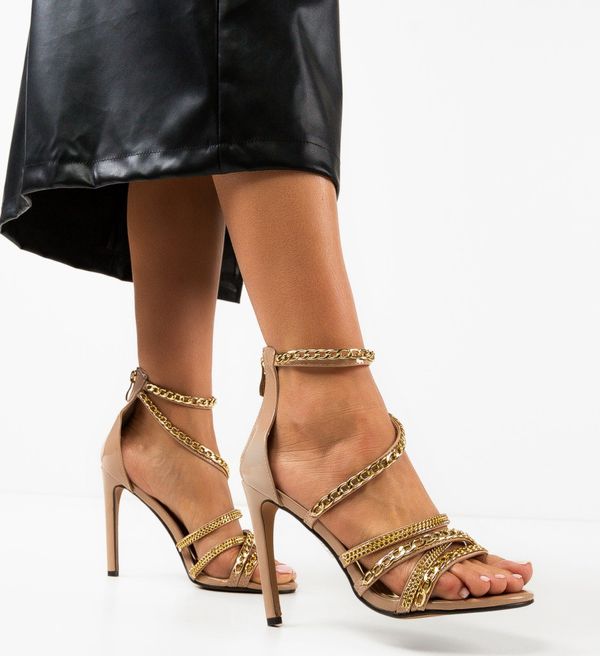 Ali Сандали на ток Boadicea Нуд