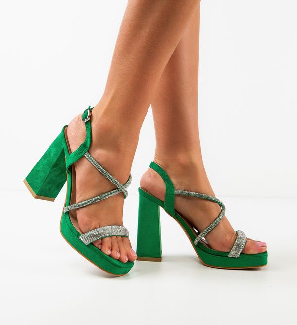 QING Сандали на ток Boots Зелени