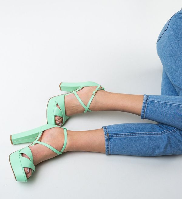 Ali Сандали на ток Burks Тюркоаз