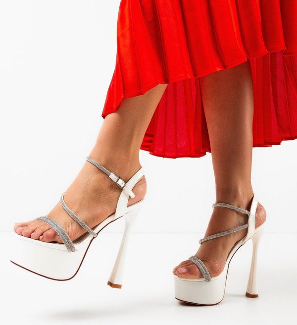 Mei Сандали на ток Bydyry Бели