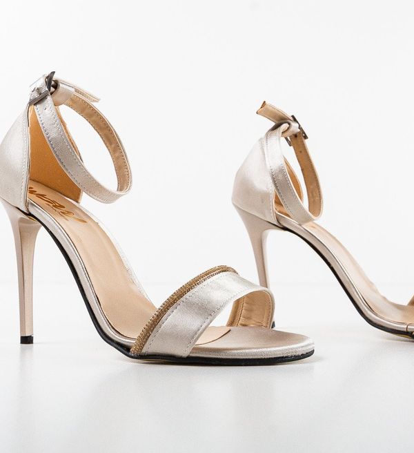 Wow Shoes Сандали на ток Cassius Сив