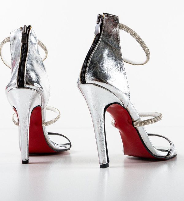 Exist Shoes Сандали на ток Cazak Сребърни