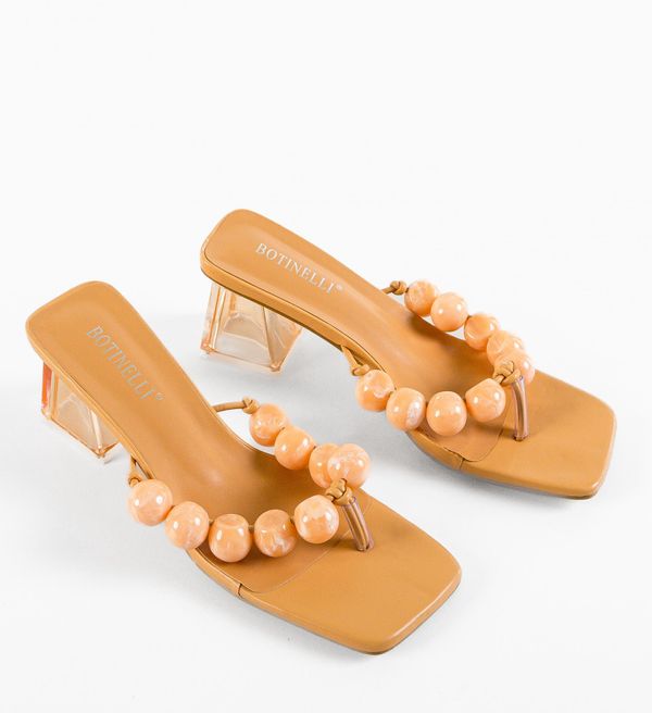 Botinelli Сандали на ток Champ Бежов