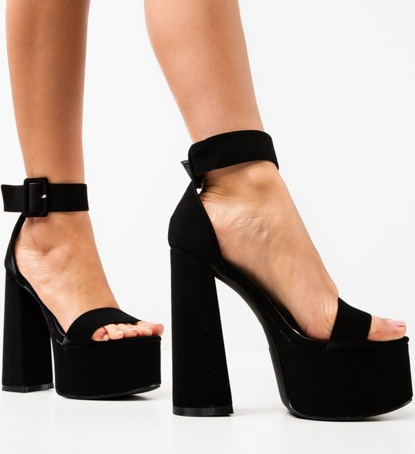 Mei Сандали на ток Colin Черни