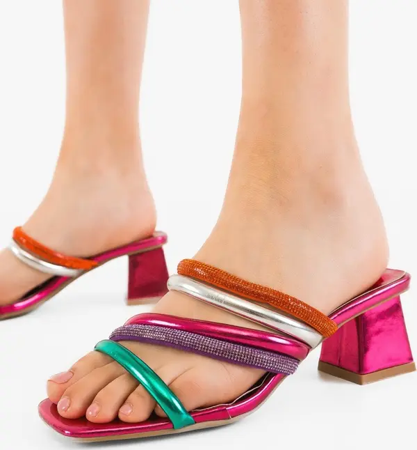 Ali Сандали на ток Dennis Фуксия