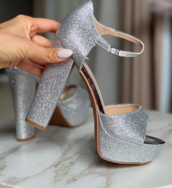 Wow Shoes Сандали на ток Doan Сребърни