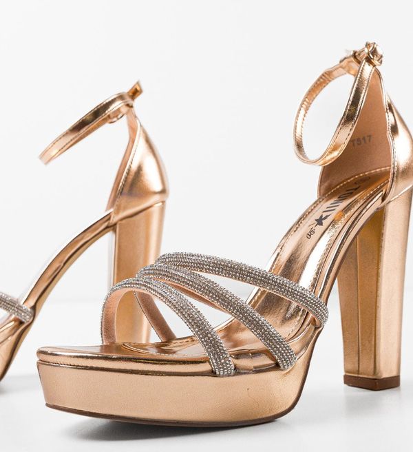 Tony Сандали на ток Dynly Златни