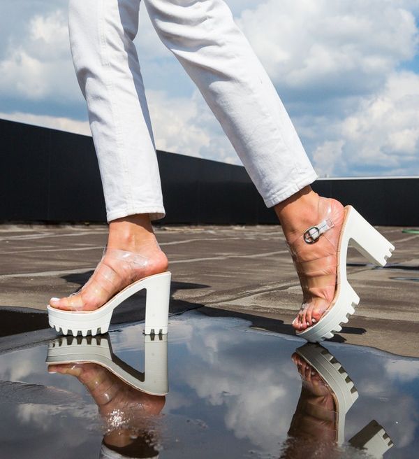 Ali Сандали на ток Eben Бежов