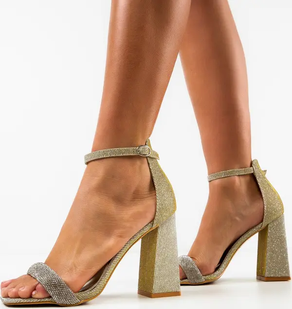 Ali Сандали на ток Eligia Златни