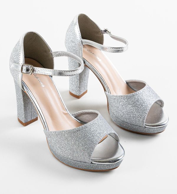 Ali Сандали на ток Erik Сребърни