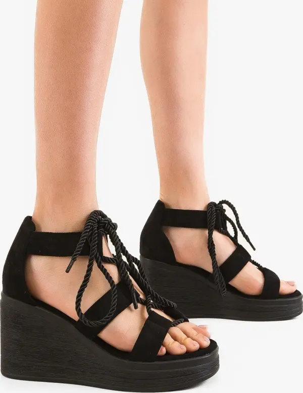 Mei Сандали на ток Esmee Черни