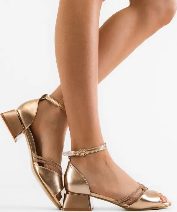 Mei Сандали на ток Fenrir Златни