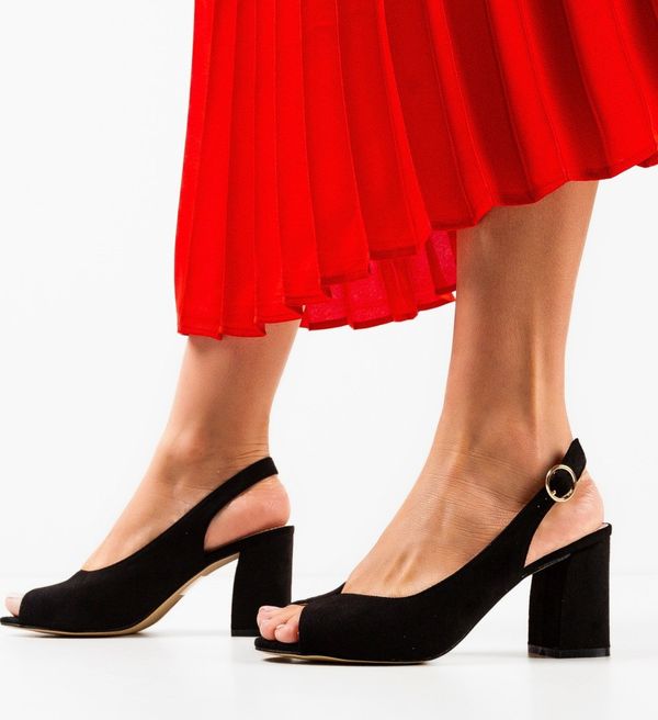 Botinelli Сандали на ток Francesca Черни