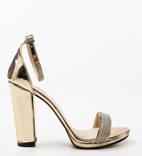 Wow Shoes Сандали на ток Fryty Златни