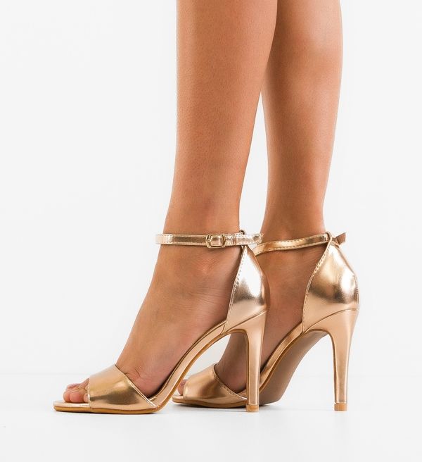 Carolie Сандали на ток Giusia Златни